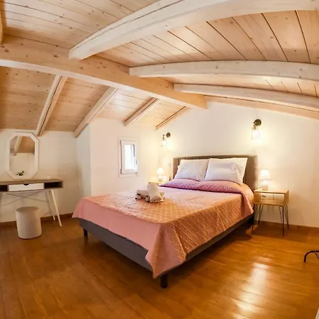 Apartment Village Loft House Gazatika