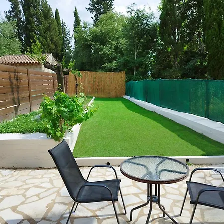 Village Loft House Apartment Gazátika